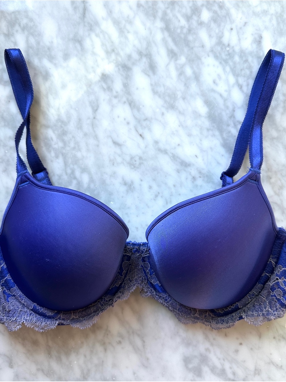 Wacoal Embrace Lace T-Shirt Bra Sapphire Blue Like New